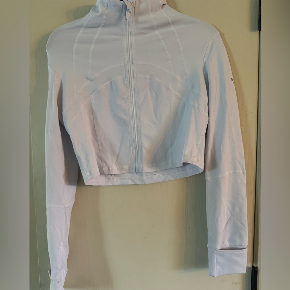 KOUII White Cropped Fitted Long Sleeve Hoodie